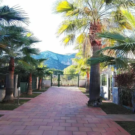 Casa De Vacaciones Con Piscina Comunitaria Oropesa del Mar