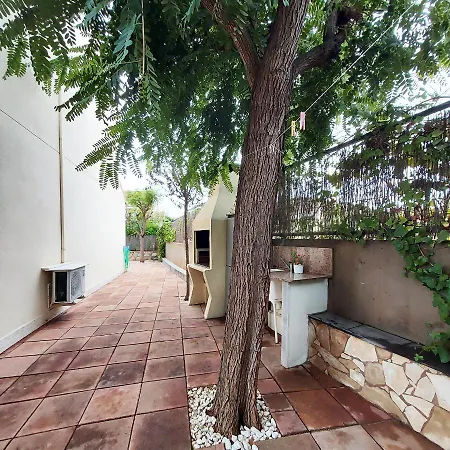 Casa De Vacaciones Con Piscina Comunitaria